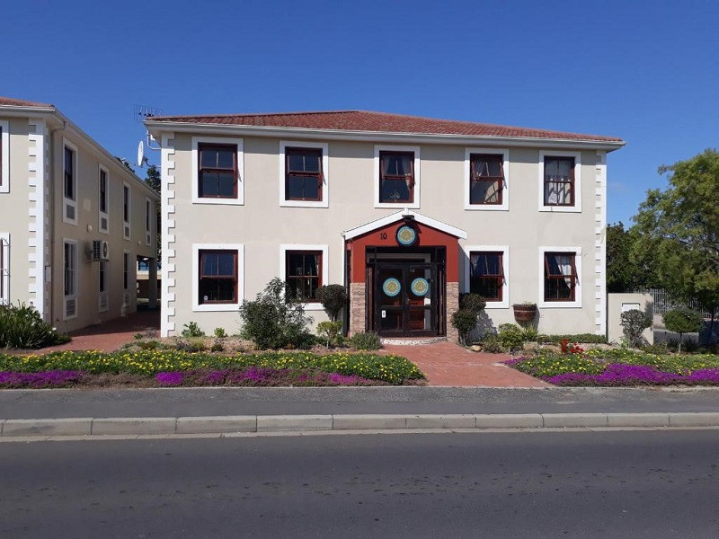 Vacation Hub International - VHI - Travel Club - Bread and Barrel Guesthouse Bellville