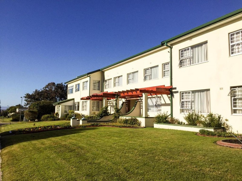 Vacation Hub International - VHI - Travel Club - Fairway Holiday Accommodation