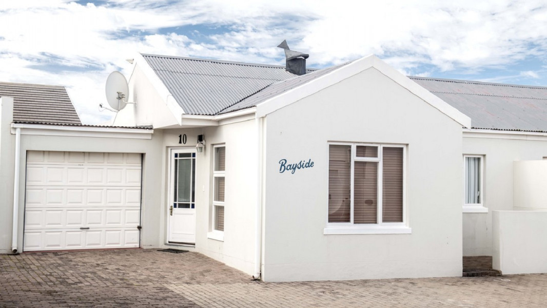 Vacation Hub International - VHI - Travel Club - In Touch Accommodation- Bayside Self Catering