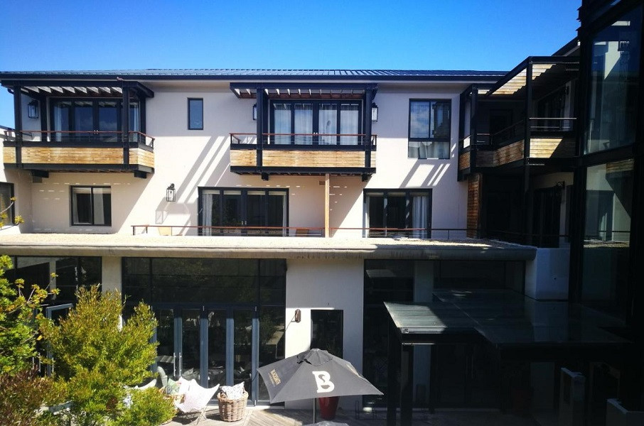 Vacation Hub International - VHI - Travel Club - Asilia Waterfront Studio Apartments