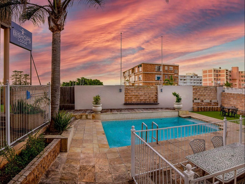 Vacation Hub International - VHI - Travel Club - Bishops Lodge & Whaler's Inn