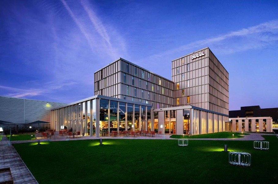 Vacation Hub International - VHI - Travel Club - YOTEL Amsterdam