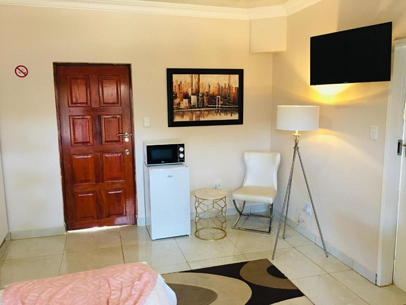 Vacation Hub International - VHI - Travel Club - Riverton Manor