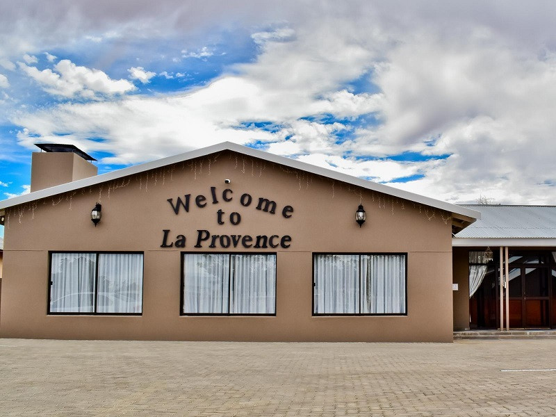 Vacation Hub International - VHI - Travel Club - La Provence Accommodation