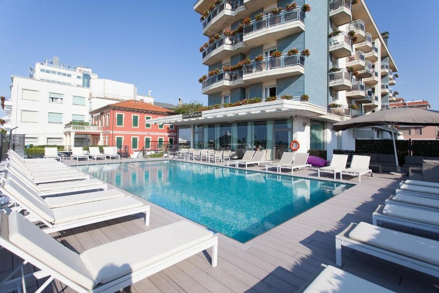Vacation Hub International - VHI - Travel Club - Hotel Adlon