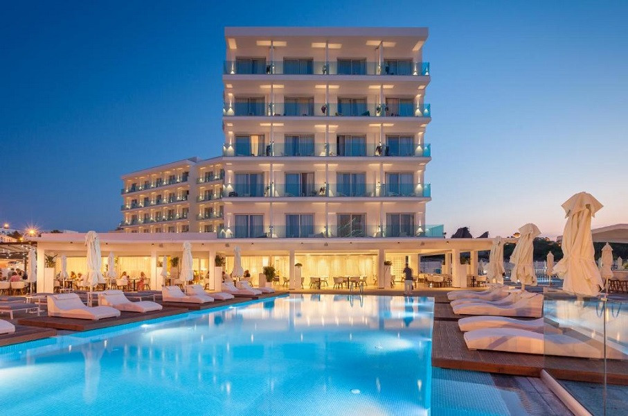 Vacation Hub International - VHI - Travel Club - The Blue Ivy Hotel & Suites