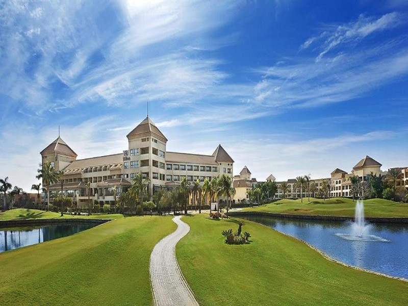 Vacation Hub International - VHI - Travel Club - Hilton Pyramids Golf