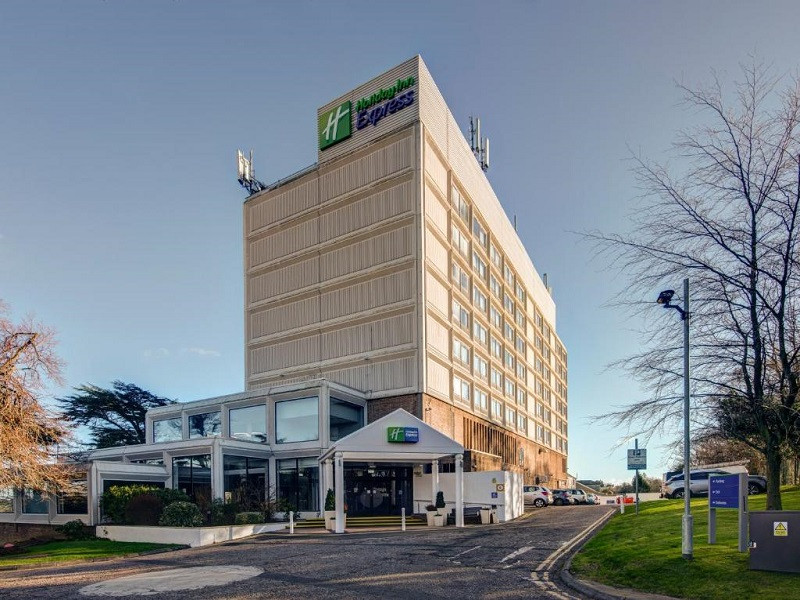 Vacation Hub International - VHI - Travel Club - Holiday Inn Express Edinburgh City West, an IHG Hotel