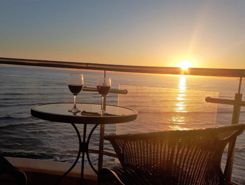 Vacation Hub International - VHI - Travel Club - Hibernian Towers 1204