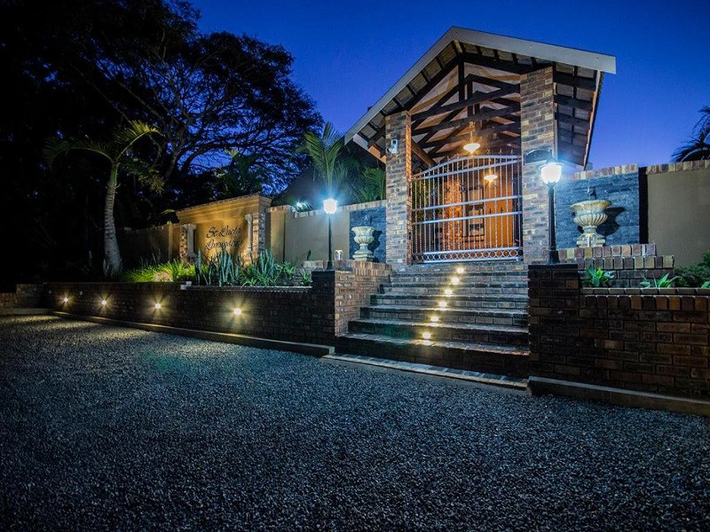 Vacation Hub International - VHI - Travel Club - St Lucia Livingston Lodge