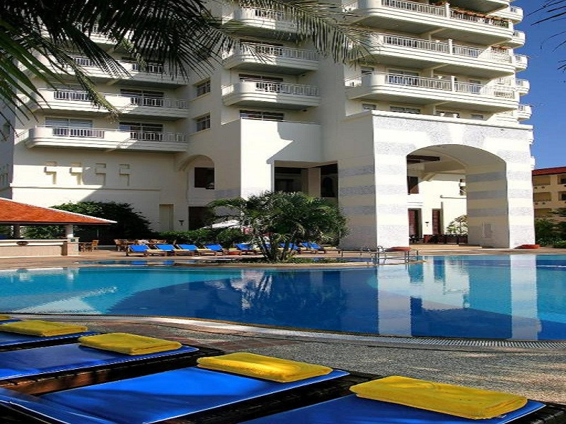 Vacation Hub International - VHI - Travel Club - Waterfront Suites Phuket by Centara