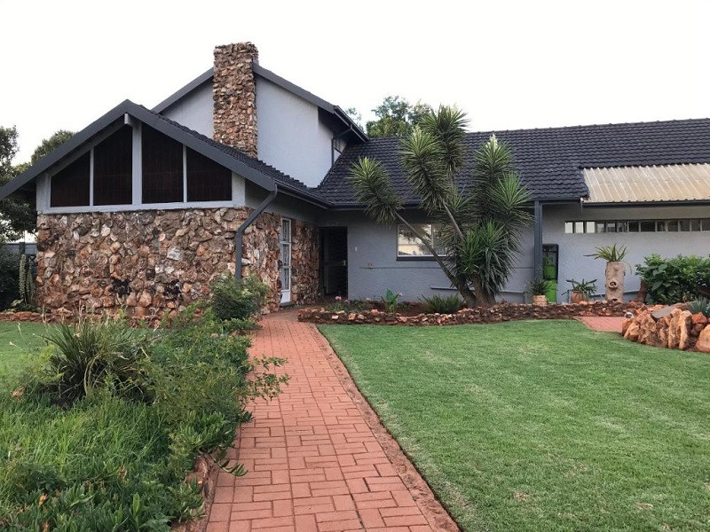 Vacation Hub International - VHI - Travel Club - @ Home Bed & Breakfast