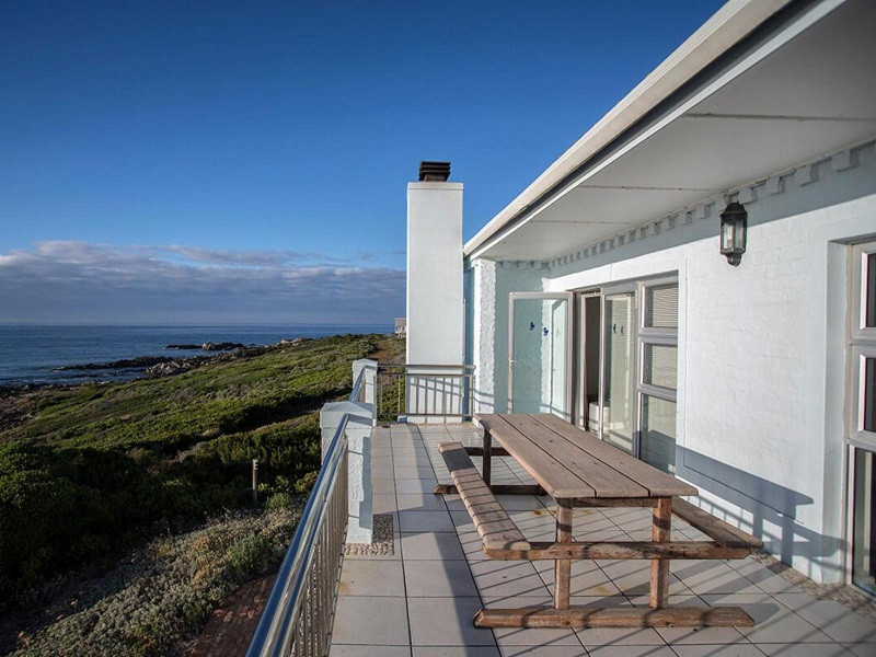 Vacation Hub International - VHI - Travel Club - Gansbaai Accomodation