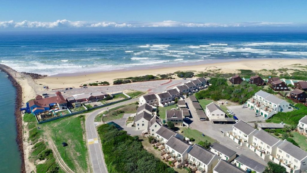 Vacation Hub International - VHI - Travel Club - 62 Settler Sands Beachfront Accommodation