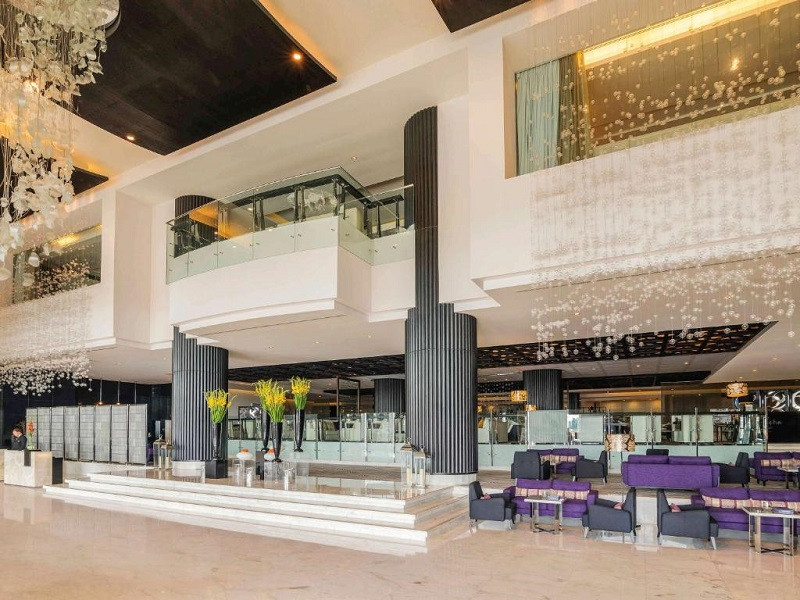 Vacation Hub International - VHI - Travel Club - Sofitel Abu Dhabi Corniche Hotel