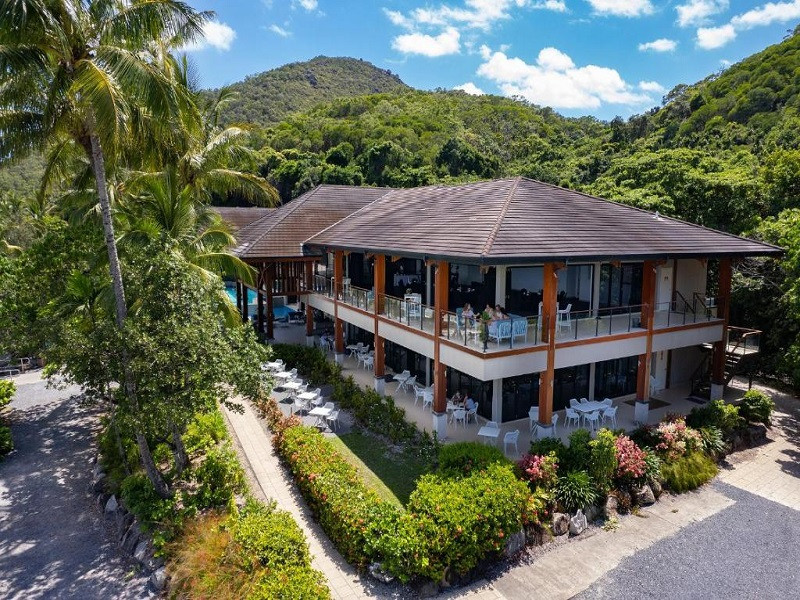 Vacation Hub International - VHI - Fitzroy Island Resort