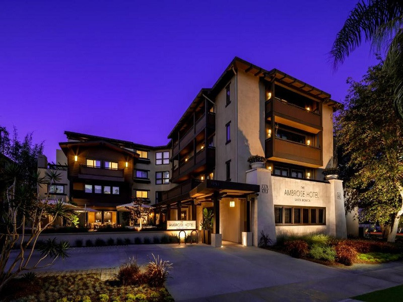 Vacation Hub International - VHI - Travel Club - Ambrose Hotel