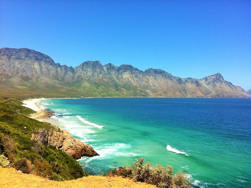Vacation Hub International - VHI - Travel Club - 24 Gordonia-Gordons Bay Stay