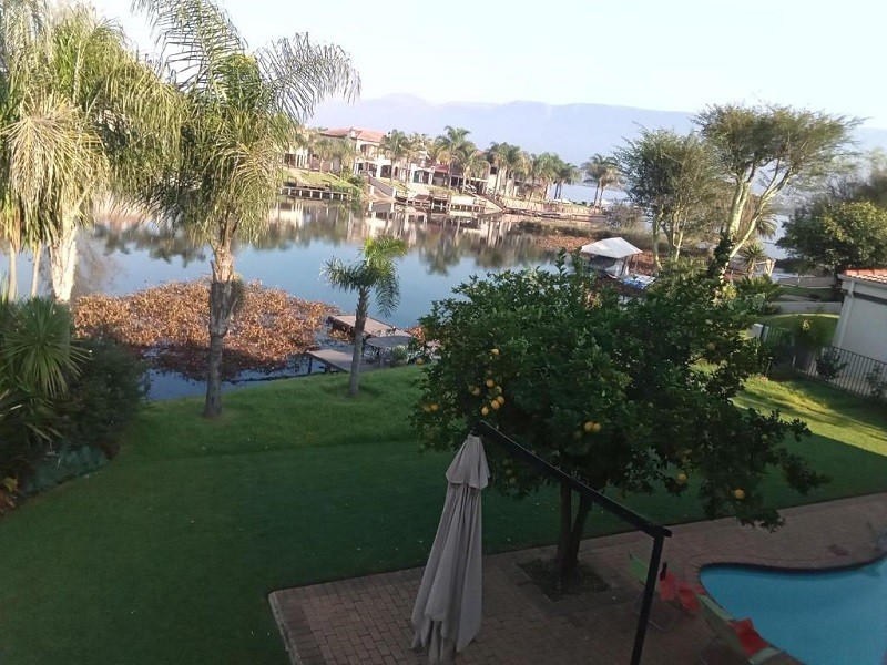 Vacation Hub International - VHI - Travel Club - Westlake Waterfront Villa - Entire Villa