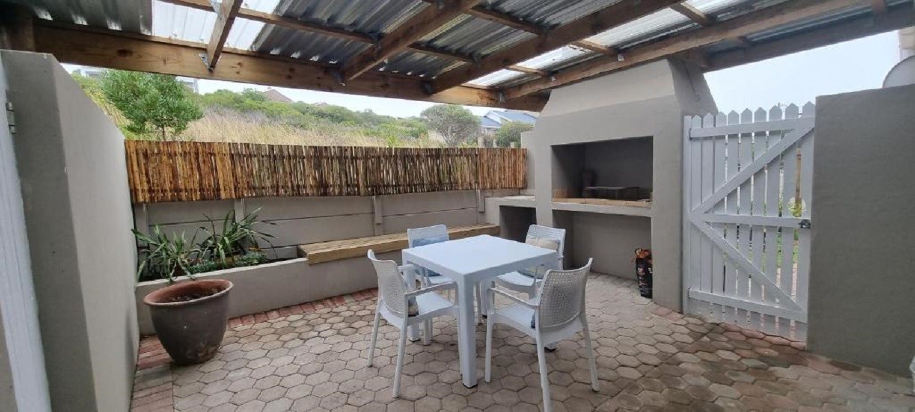 Vacation Hub International - VHI - Travel Club - The Barefoot Cottage