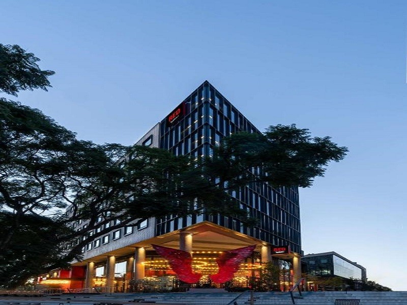 Vacation Hub International - VHI - Travel Club - Radisson RED Hotel Johannesburg Rosebank