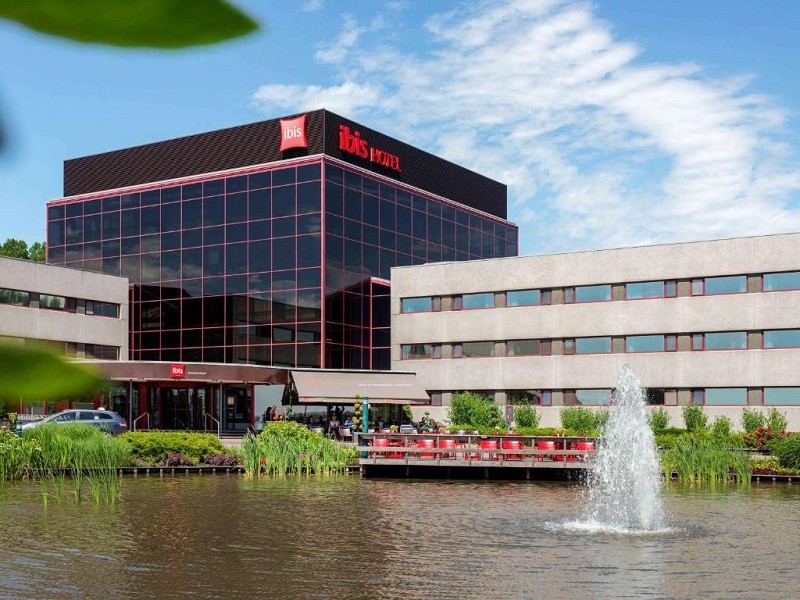 Vacation Hub International - VHI - Travel Club - Ibis Schiphol Amsterdam Airport