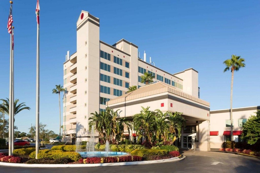 Vacation Hub International - VHI - Travel Club - Ramada by Wyndham Kissimmee Gateway