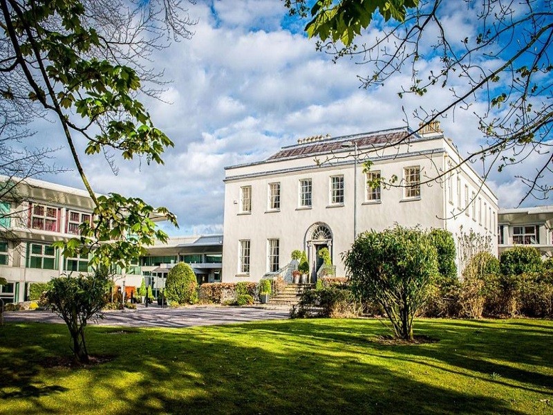 Vacation Hub International - VHI - Travel Club - Radisson BLU Hotel & SpaLittle Island Cork
