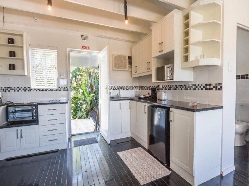 Vacation Hub International - VHI - Travel Club - Olivers Bed and Breakfast