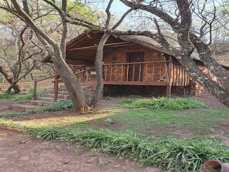 Vacation Hub International - VHI - Travel Club - Kimburu Bushcamp