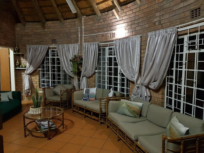 Vacation Hub International - VHI - Travel Club - Hout huisie and Klein Huisie Self Catering Accommodation