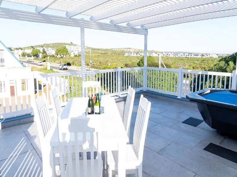 Vacation Hub International - VHI - Travel Club - Starfish Cottage