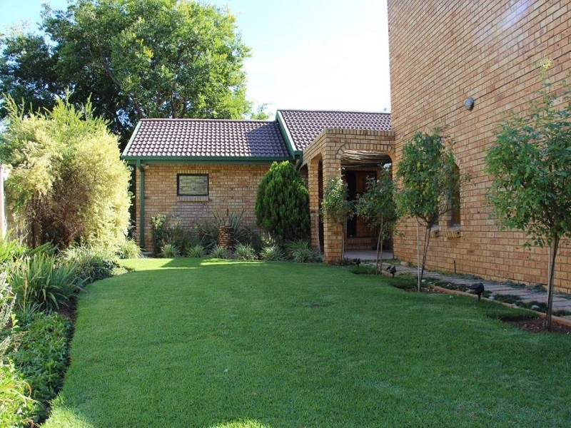 Vacation Hub International - VHI - Travel Club - Windmill Guest House Bloemfontein