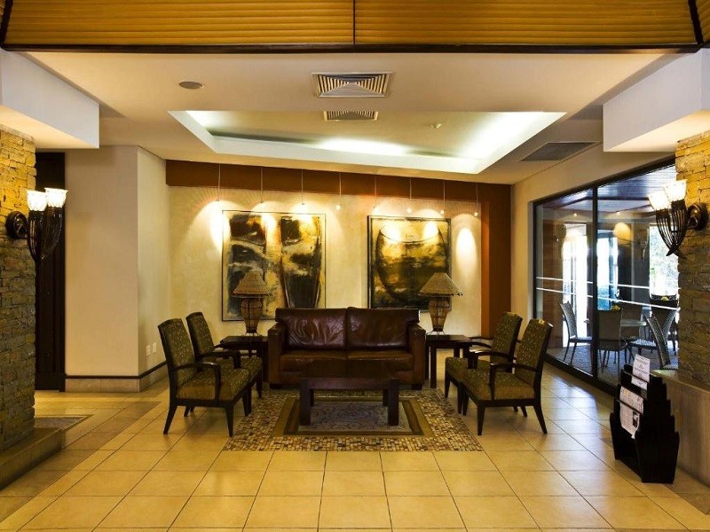 Vacation Hub International - VHI - Travel Club - Mercure Hotel Windhoek