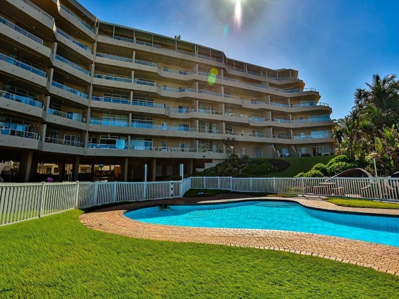 Vacation Hub International - VHI - Sands Beach Breaks Beach Front Ballito