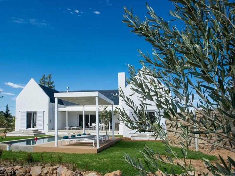 Vacation Hub International - VHI - Travel Club - Lucky Crane Villas