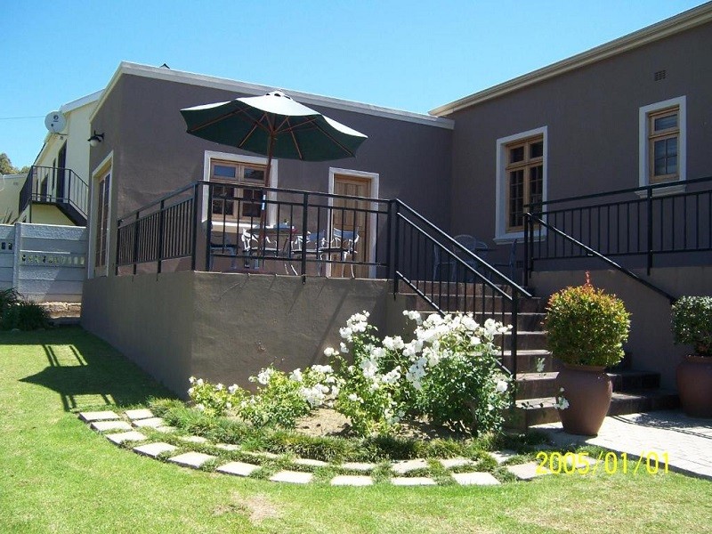 Vacation Hub International - VHI - Travel Club - Berg en Dal Guesthouse