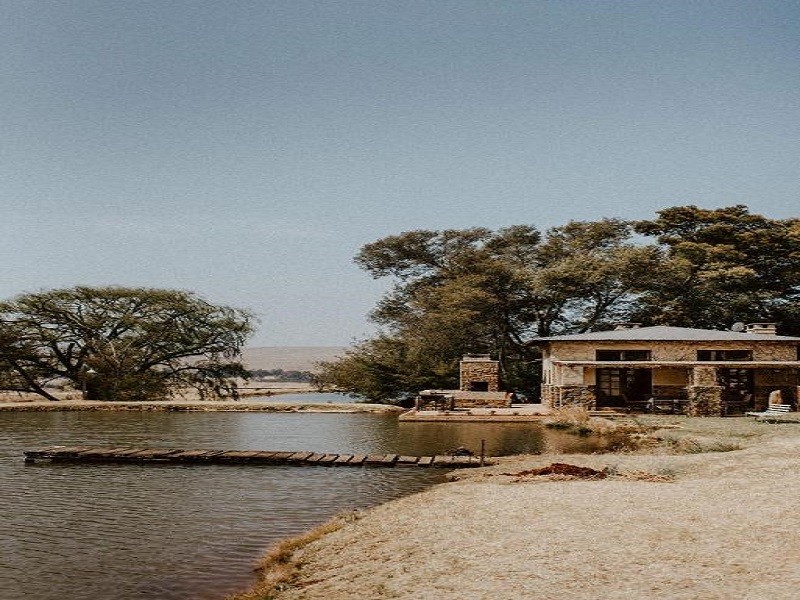 Vacation Hub International - VHI - Travel Club - African Leaves Trout Lodge