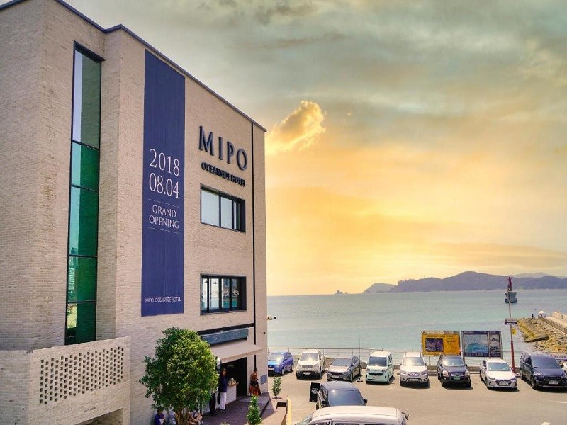 Vacation Hub International - VHI - Mipo Oceanside Hotel