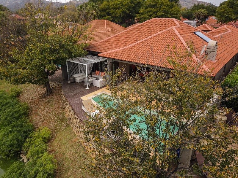 Vacation Hub International - VHI - Travel Club - The Pecan Lake Guesthouse