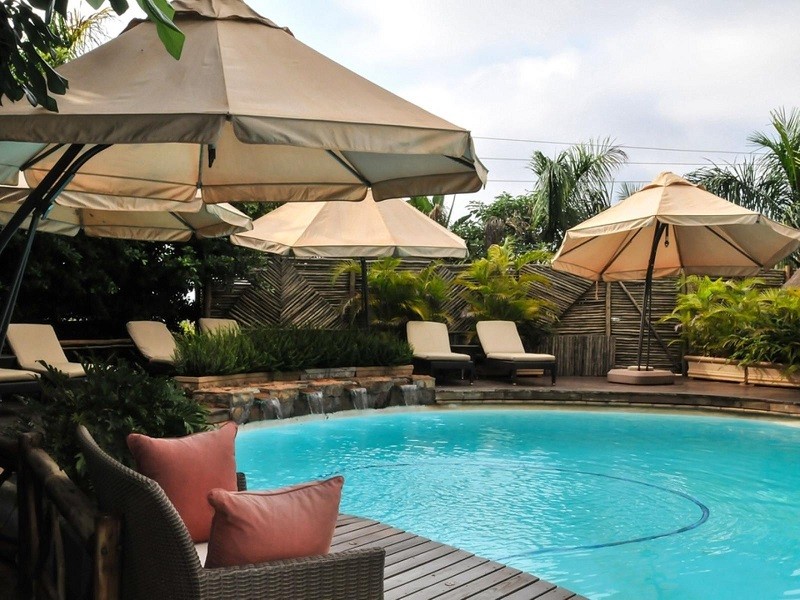 Vacation Hub International - VHI - 2 Ten Hotel