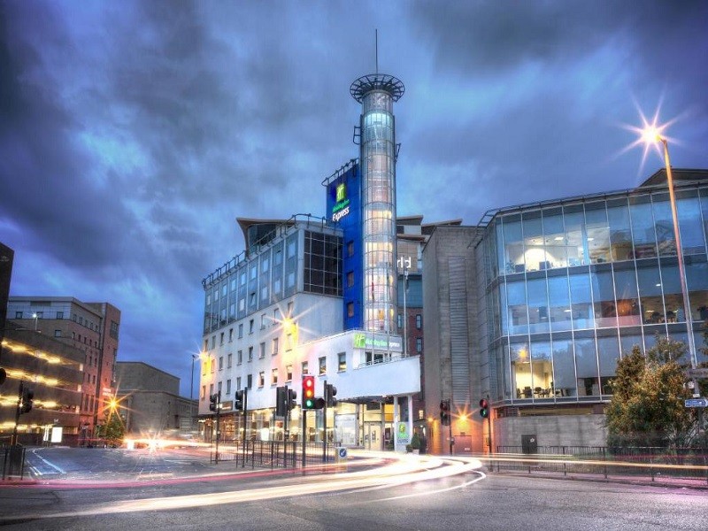 Vacation Hub International - VHI - Travel Club - Holiday Inn Express - Glasgow - City Ctr Theatreland, an IH