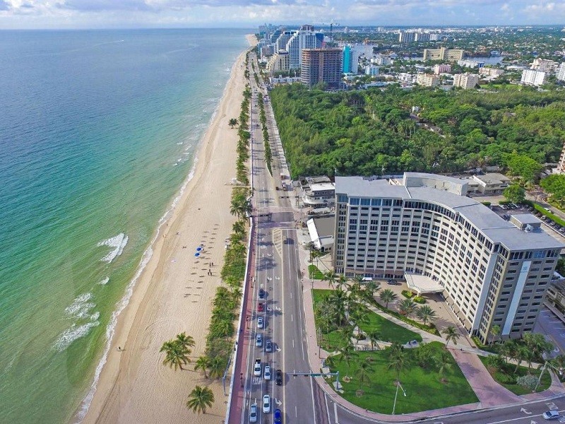 Vacation Hub International - VHI - Travel Club - Sonesta Fort Lauderdale Beach