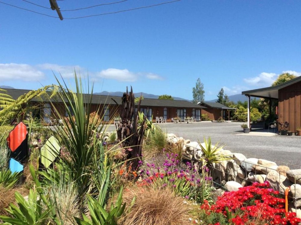 Vacation Hub International - VHI - Travel Club - Buller Bridge Motel