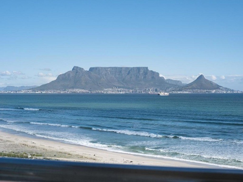 Vacation Hub International - VHI - Travel Club - Portico 704