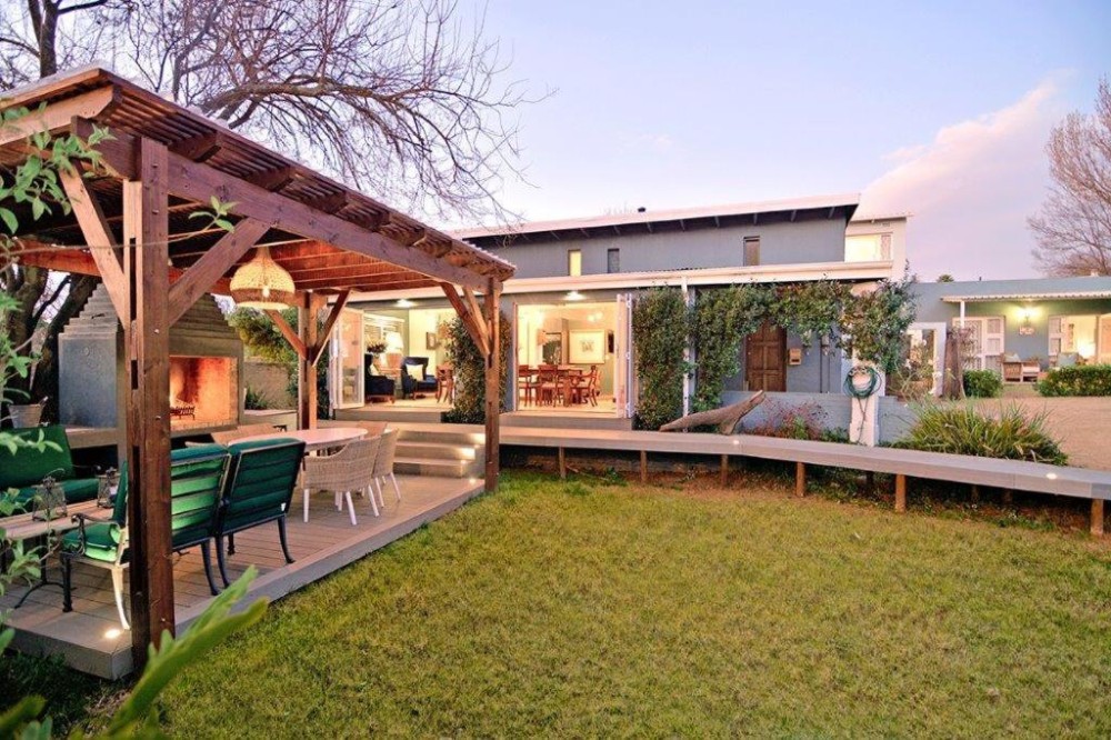 Vacation Hub International - VHI - Travel Club - B&B on Buckingham