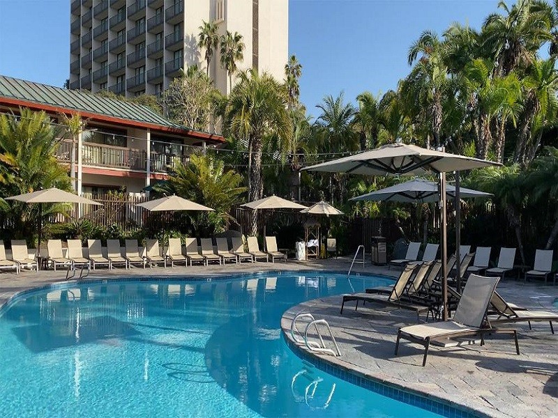 Vacation Hub International - VHI - Travel Club - Catamaran Resort Hotel and Spa