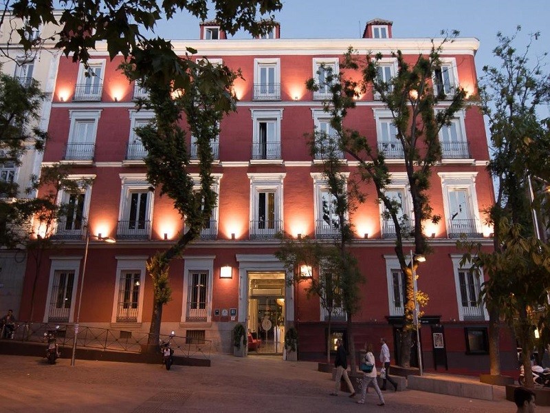 Vacation Hub International - VHI - Travel Club - Petit Palace Santa Bárbara