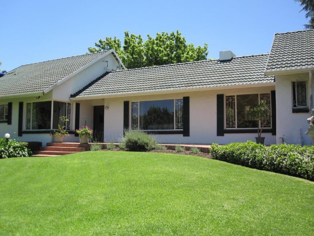 Vacation Hub International - VHI - Travel Club - The Pecan Tree Guesthouse