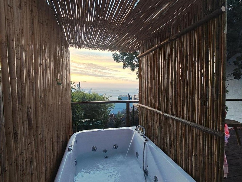 Vacation Hub International - VHI - Travel Club - Sun&Sand Camps Bay